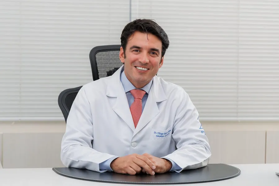 Dr. Thiago Campos